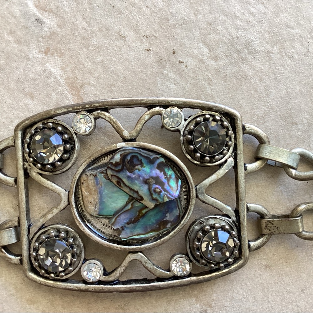Chicos Abalone shell/ rhinestone silver tone metal chain link belt - Picture 9 of 13